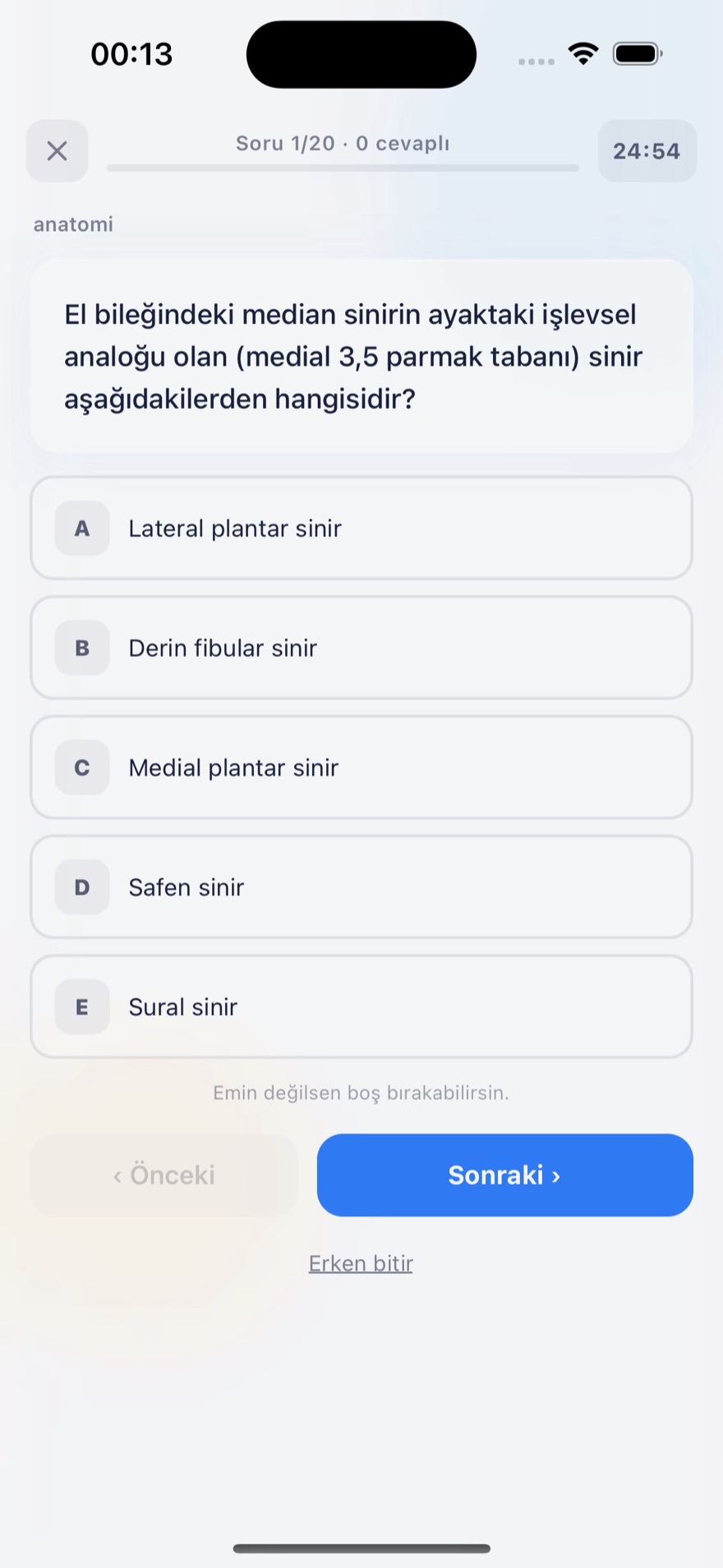Süreli soru çözüm ekranı — beş şıklı anatomi sorusu